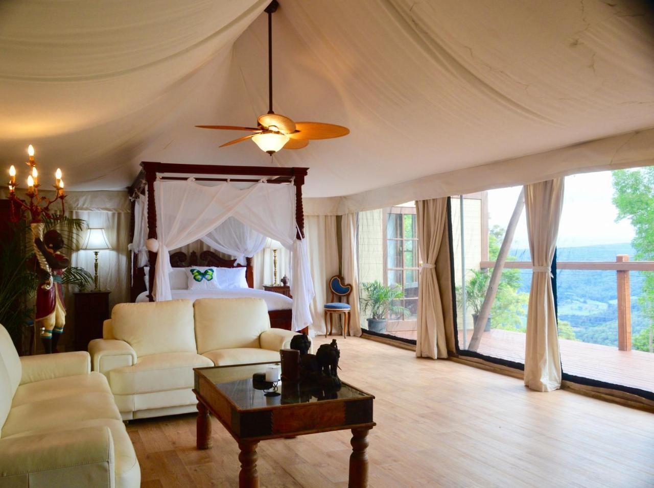 Clouds Serenity Hotel Beechmont Bagian luar foto