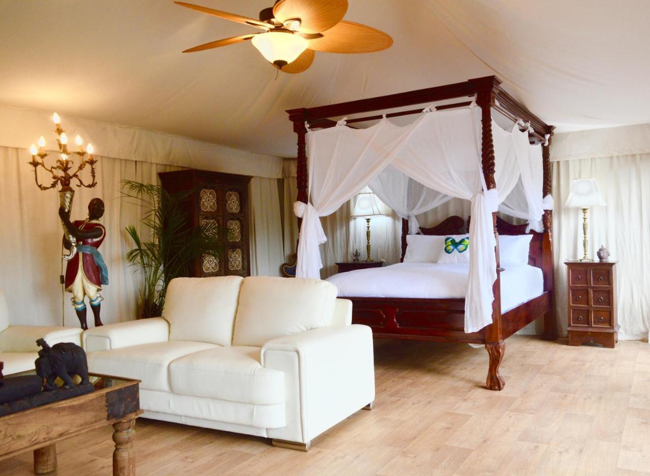 Clouds Serenity Hotel Beechmont Bagian luar foto